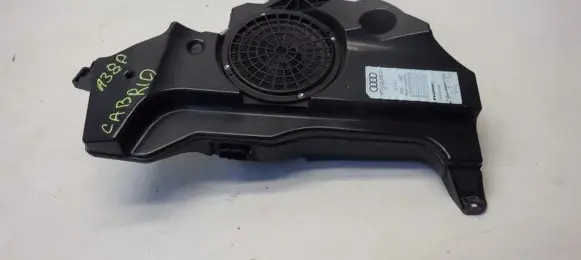 Audi A3 S3 8P Subwoofer speaker 8P7035382C