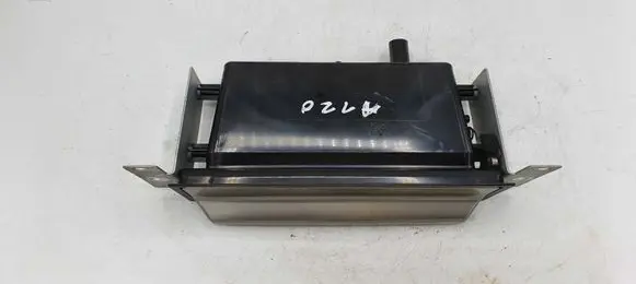 Nissan X-Trail T30 Glove box 68475WL000