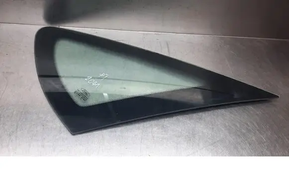 Ford Focus C-MAX Rear side window
