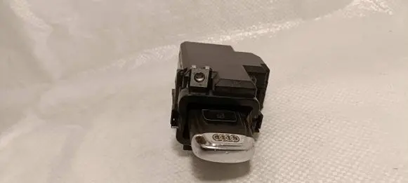 Audi A4 S4 B8 8K Ignition lock 8K0909131 3330 2022025022
