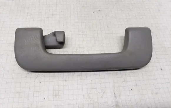 Audi A4 S4 B6 8E 8H Rear interior roof grab handle 8E0857607A 8E0857607