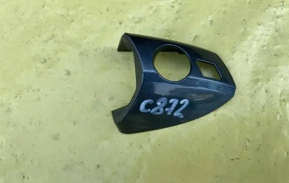 Mercedes-Benz C W204 Front door handle cover A2047600218