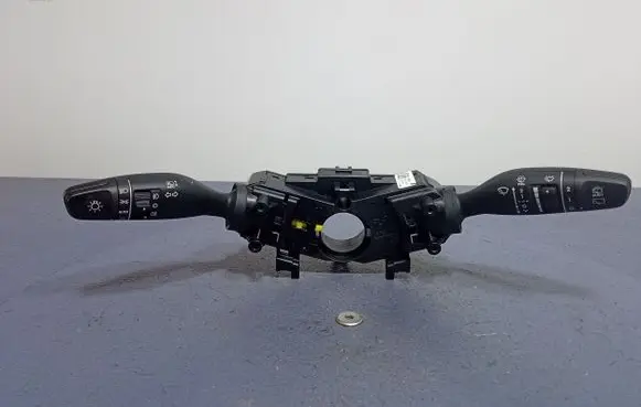 Hyundai i30 Other switches/knobs/shifts 93404G4951