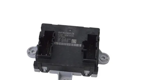 BMW M4 F82 F83 Door control unit/module GJ3214D619AA