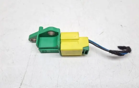 Audi A4 S4 B8 8K Airbag deployment crash/impact sensor 8K0973323S