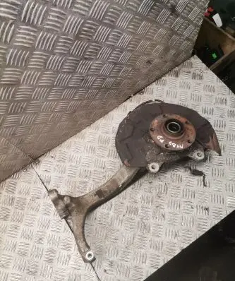 Audi A4 S4 B7 8E 8H Front wheel hub spindle knuckle