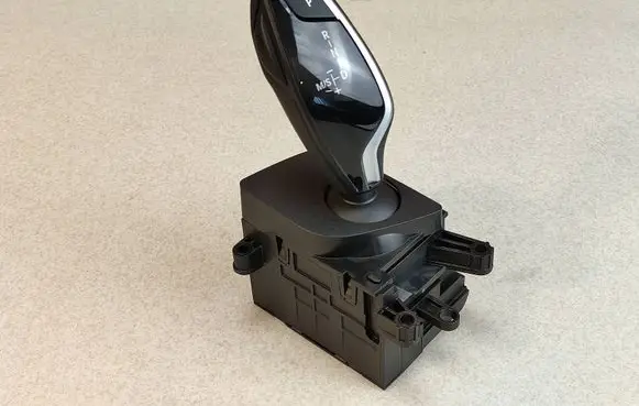 BMW 5 G30 G31 G38 Gear shifter/selector 9458751 9476303 7947691