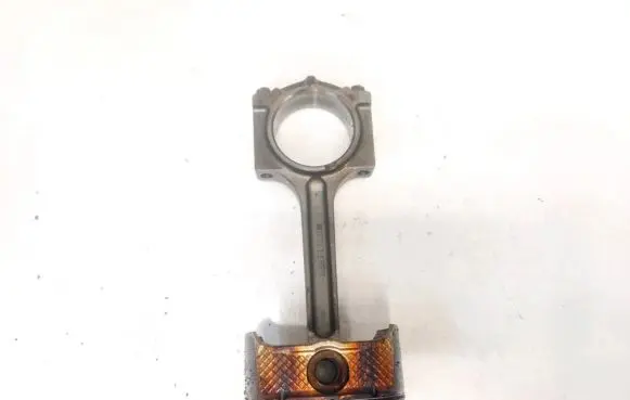 Mazda 6 Piston with connecting rod