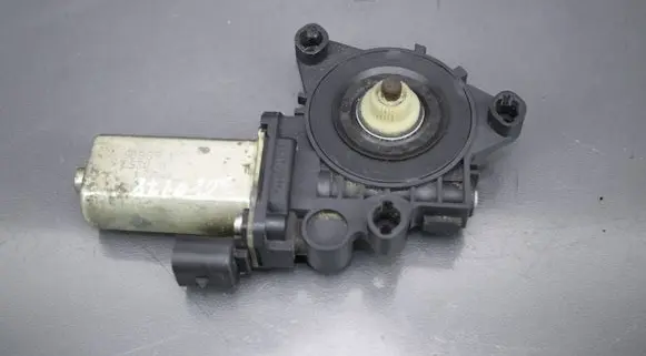 Fiat Stilo Front door window regulator motor 50001603
