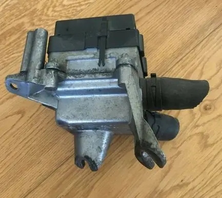 Mercedes-Benz E W211 Electric engine pre-heating system (optional) A0001590504 A6111500004 9674748