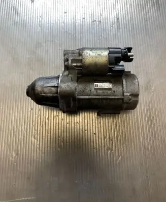 Honda CR-V Starter motor 4380000070