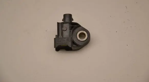Mercedes-Benz E W213 Airbag deployment crash/impact sensor A2139051300 7913