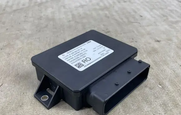Mercedes-Benz B W246 W242 Hand brake control module A2469008516 A2469014406