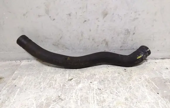 KIA Sorento Engine coolant pipe/hose