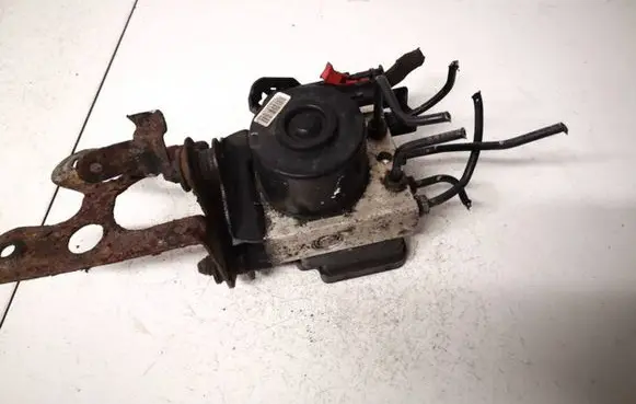 Skoda Octavia Mk2 (1Z) ABS Pump 1k0614117j 10.0207-0055.4