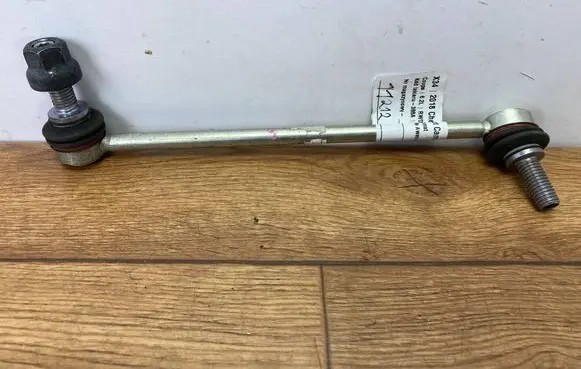 Chevrolet Camaro Front anti-roll bar/stabilizer link 23240970PINYA 23240970