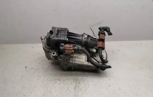 Opel Astra J EGR valve 55236303 70362204 50276422