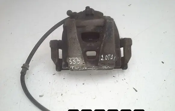 Volkswagen Tiguan Front brake caliper # 2000tdi ate