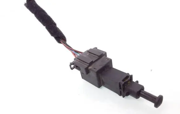 Brake pedal sensor switch