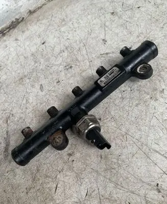 Ford Galaxy Fuel main line pipe 9681649580