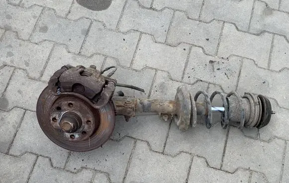 Opel Corsa C Front wheel hub spindle knuckle