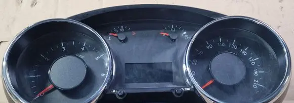 Peugeot 3008 I Speedometer (instrument cluster) 9666174880