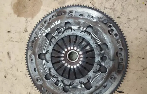 Volkswagen Polo Clutch set kit 319014910