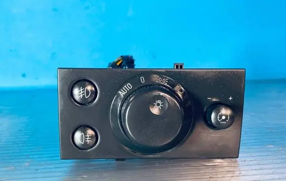 Opel Signum Light switch 13177070