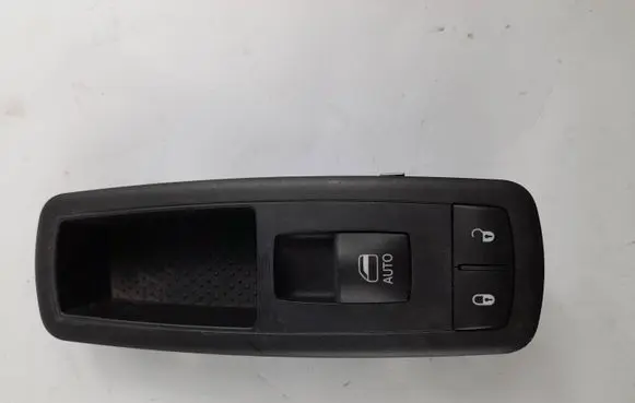 Jeep Cherokee Electric window control switch 68268251ac 30s10123707