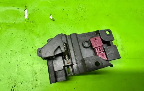 BMW 5 E60 E61 Curtain motor 9918003164