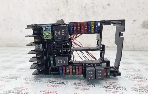 Skoda Octavia Mk3 (5E) Fuse module 5Q0937125B