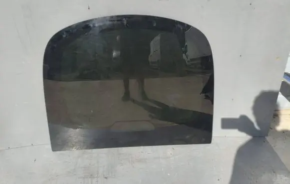 Tesla Model Y Rear windscreen/windshield window 163750500A