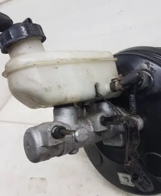 KIA Sorento Master brake cylinder