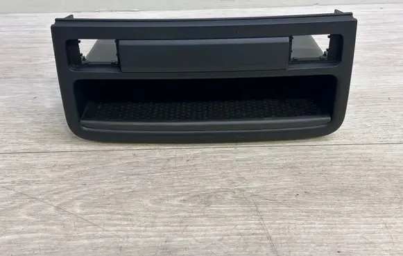 Volkswagen Touareg II Glove box central console 7P6863092