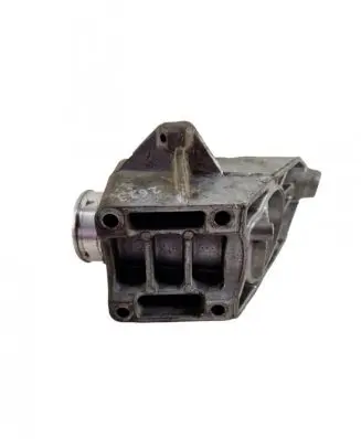 Mercedes-Benz Vito Viano W639 Engine mounting bracket a6462230104