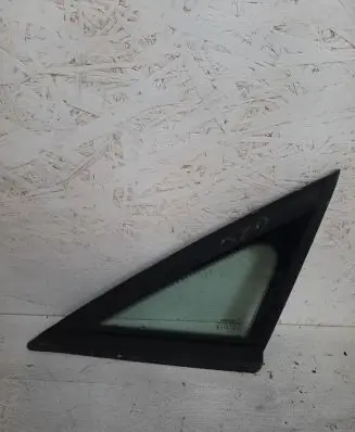 Seat Altea Front triangle window/glass 5P0845411