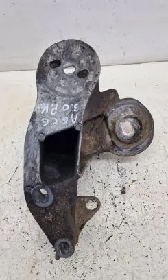 Audi A6 S6 C6 4F Engine mounting bracket 4F0199351H