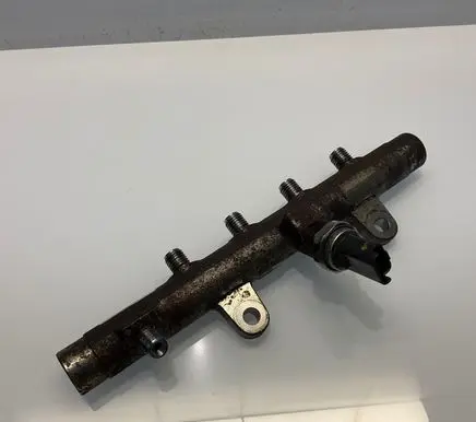 Mercedes-Benz B W246 W242 Fuel main line pipe A6070700400 6070700400