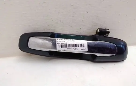 Suzuki Grand Vitara I Rear door exterior handle 8282065D10