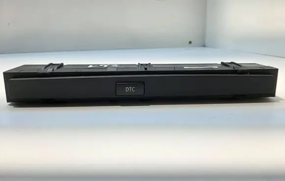 BMW 5 E60 E61 DTC switch 6948128
