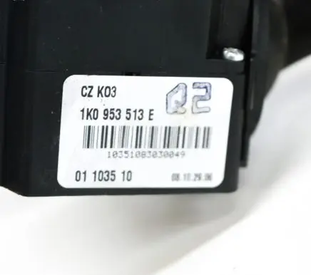 Skoda Superb B6 (3T) Indicator stalk 1K0953513E