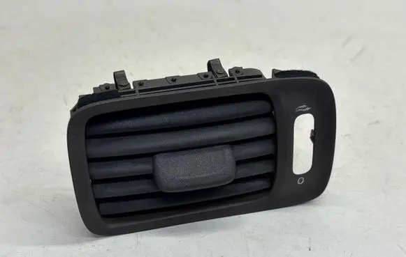 Volvo S70 V70 V70 XC Dashboard side air vent grill/cover trim 9481652