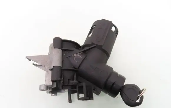 Mercedes-Benz Vaneo W414 Ignition lock