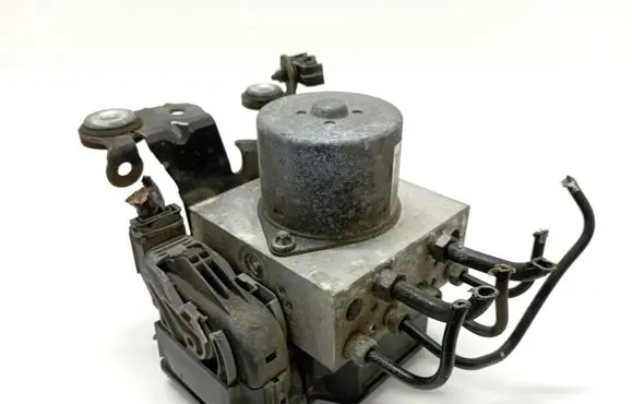 Ford Mondeo MK IV ABS Pump 8G912C405AB 16565704 54085037A
