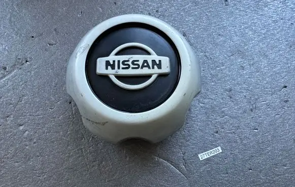 Nissan Terrano Original wheel cap 403430X800