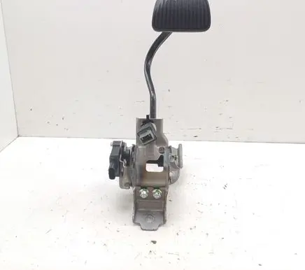KIA Optima Brake pedal 938133S800