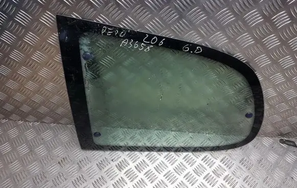 Peugeot 206 Rear side window