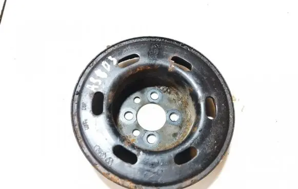 Volkswagen Golf V Crankshaft pulley 06a105255f