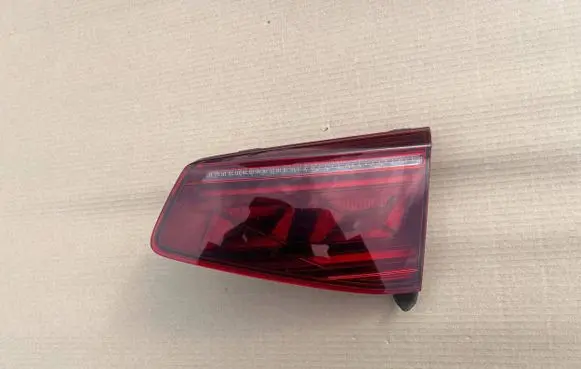 Volkswagen PASSAT B8 Rear/tail lights 3G9945308L 81880211