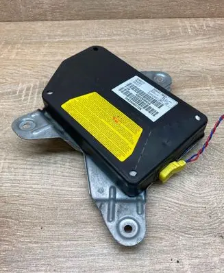 BMW 5 E39 Rear door airbag 40822909903Q 551880260073